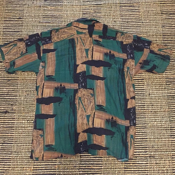 Vintage Designer 100% Rayon Stylish Button Down - Picture 4 of 6